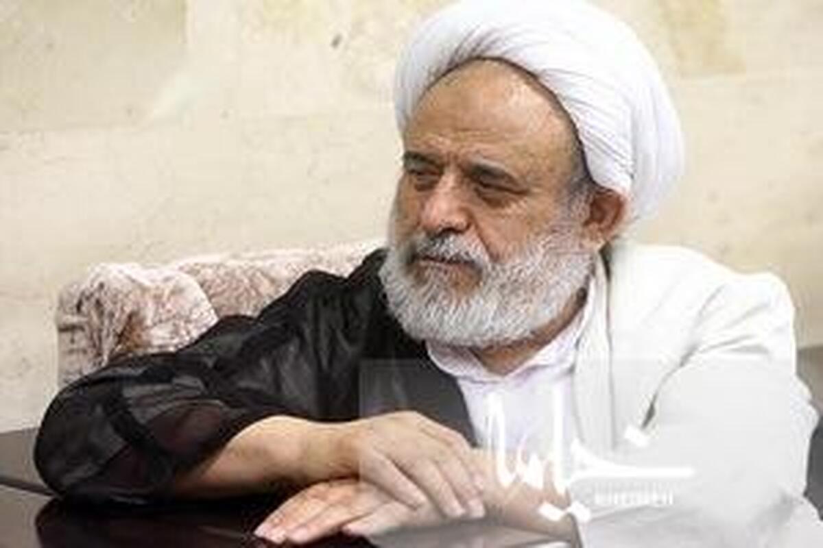 دانشجوی مسیحی آمریکایی که با دعای کمیل به طلابین پیوست