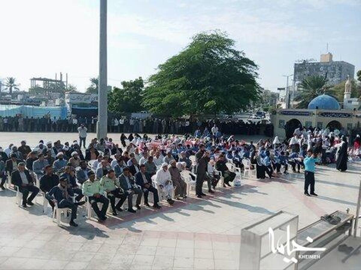 اجتماع بزرگداشت یوم‌الله ۹ دی در شهرستان قشم انجام شد