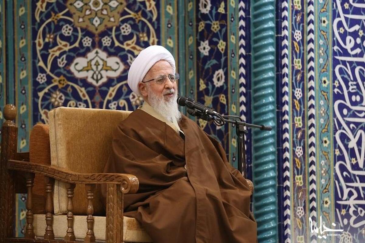 تفسير و نشر معارف قرآن و اهل بيت مهم می باشد