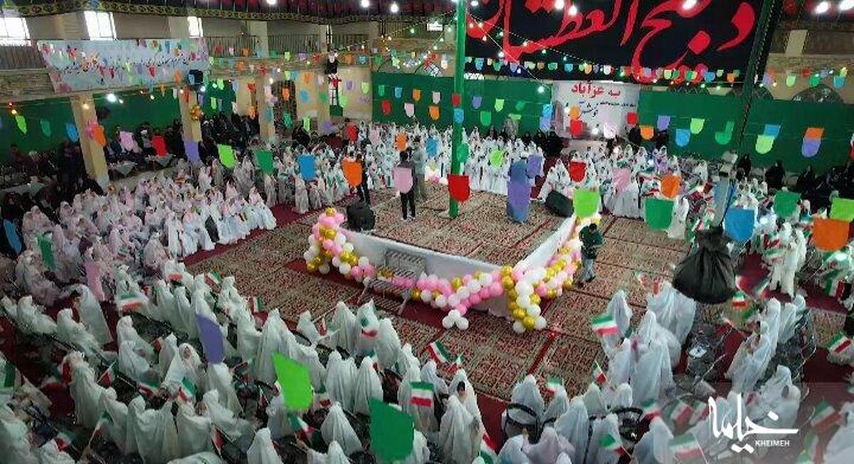 جشن عبادت ۲۰ هزار دانش‌آموز گلستانی برگزار شد