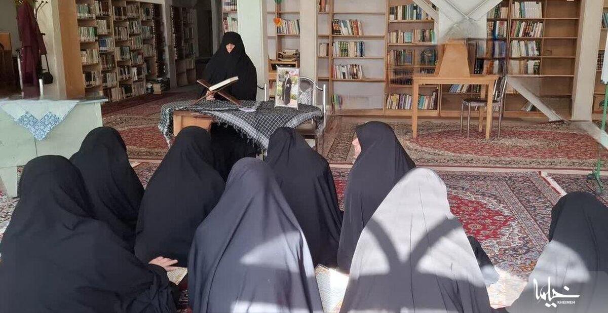 جلسه اخلاقی ویژه ماه مبارک رمضان در اراک؛ چگونه مهربانی خدا را تمنا کنیم؟