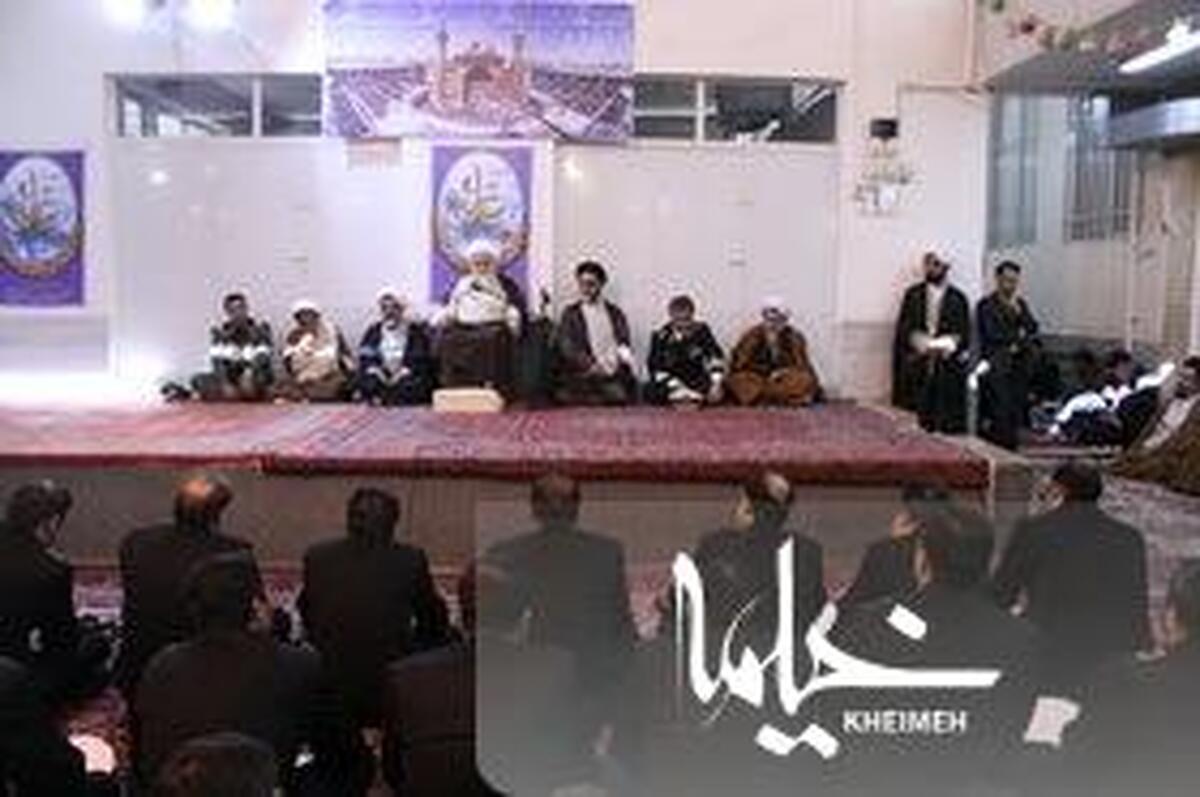 آیت الله العظمی صافی :با انقلاب اسلامی در اوج عزت قرار گرفتیم