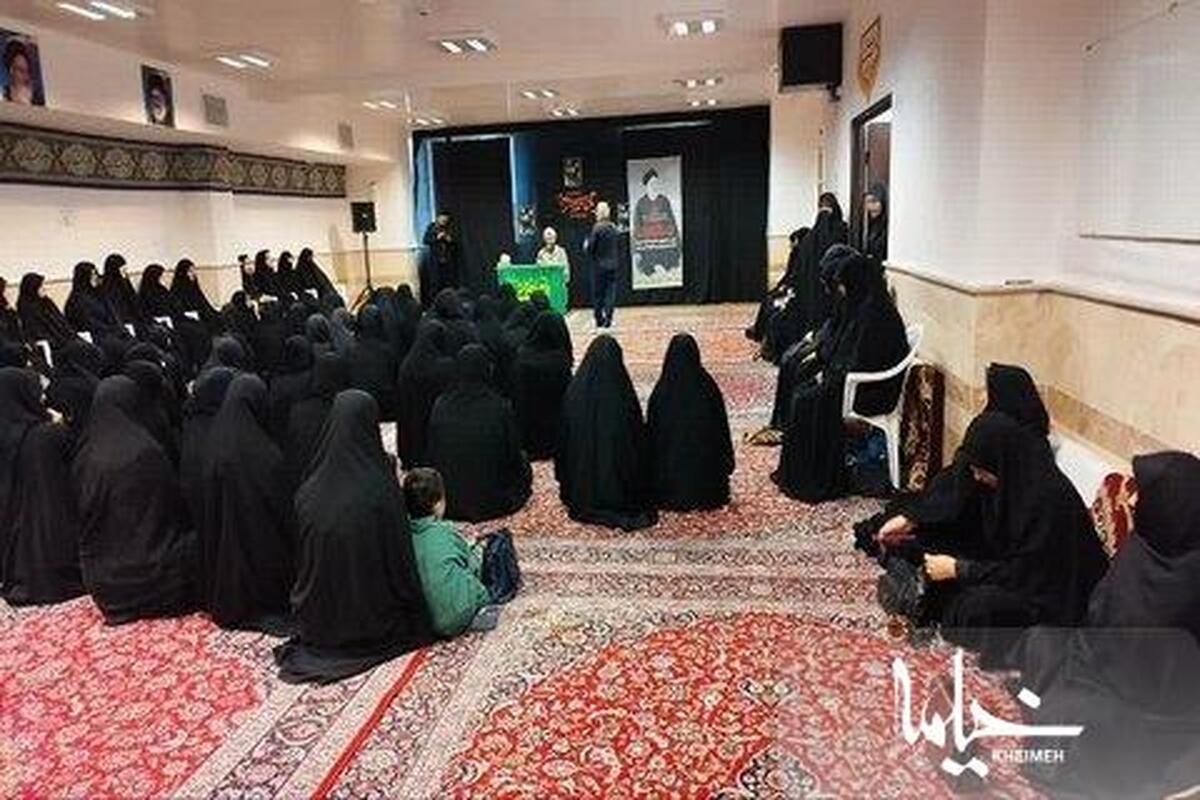 شهید جمهور نمونه الگوی مردم‌سالاری در جامعه بود