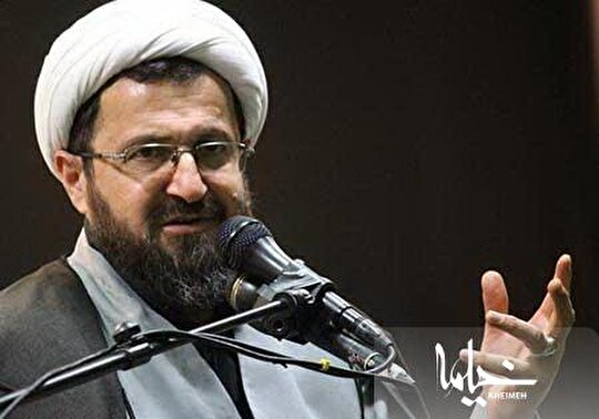 انقلاب زهرای مرضیه (س) در دفاع از ولایت بود/ امام زمان (عج) خودشان ولی فقیه را معنا کرده اند