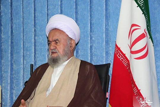عزت و اقتدار ایران در منطقه ثمره خون شهداست
