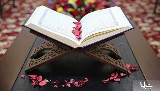 شناخت نشانه‌های مؤمنان حقیقی در قرآن