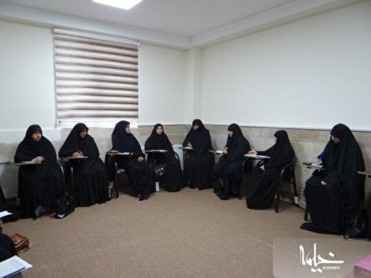تجلیل از برترین‌های پژوهشی گلستان