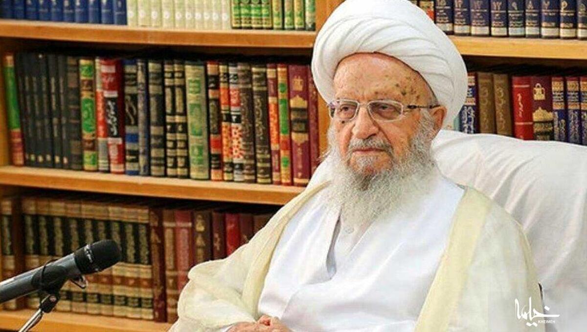 مشروعیت حکومت از آن فقیه جامع الشرائط است