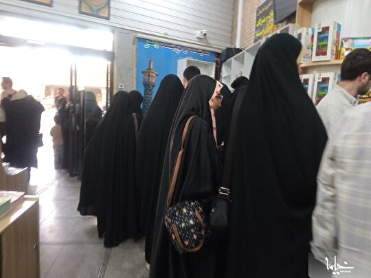 قم و جمکران، میعادگاه طلاب اراکی برای تجدید پیمان با شهدا