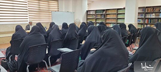 بررسی راهکارهای کمال از منظر امام باقر (ع)