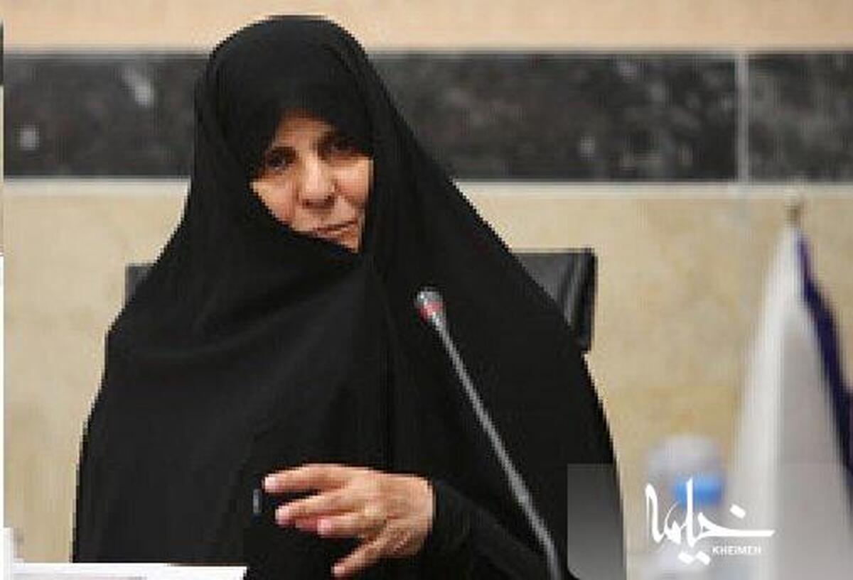 نگاه حضرت امام(ره) به وحدت حوزه و دانشگاه، نگاه تمدن‌سازی و انسان‌سازی است