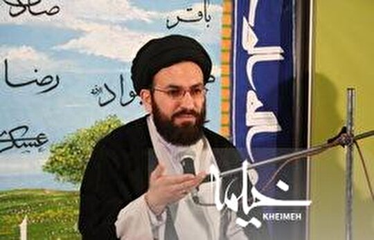 رقابت هزار طلبه در یک آزمون قرآنی