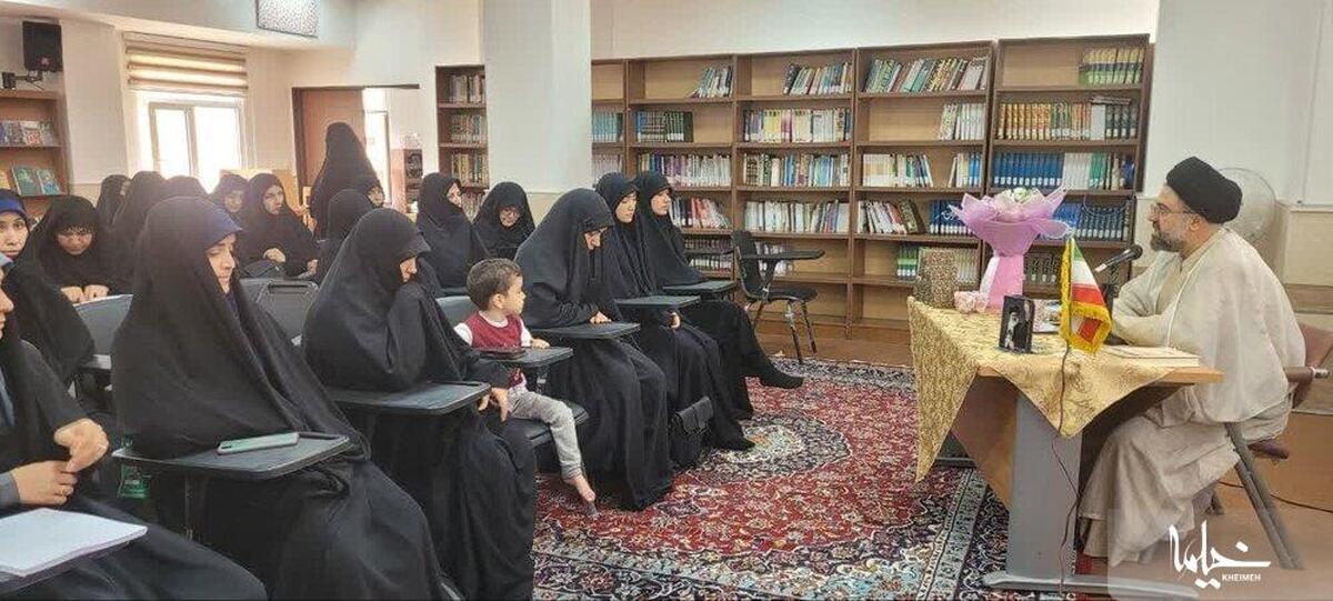 شکوه مقام حضرت معصومه(س)؛ الگوی دختران و شفیعه شیعیان در قیامت