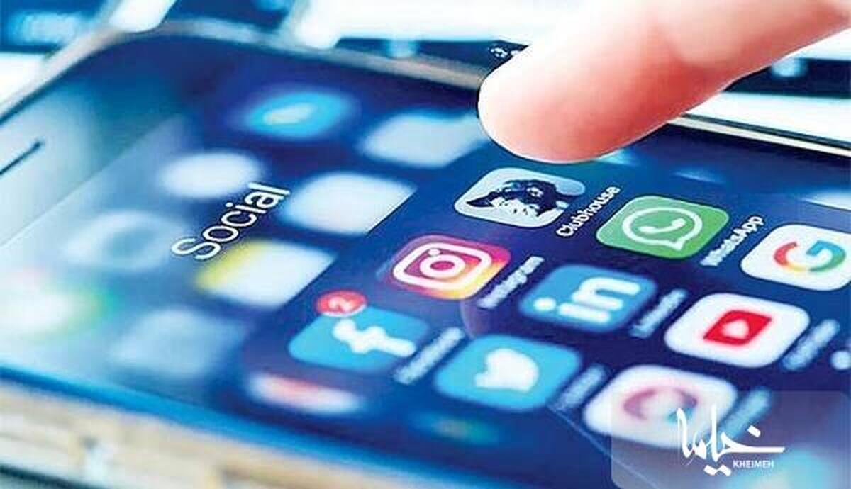دشمن به دنبال مدیریت کامل بر فضای مجازی و رسانه‌ها است
