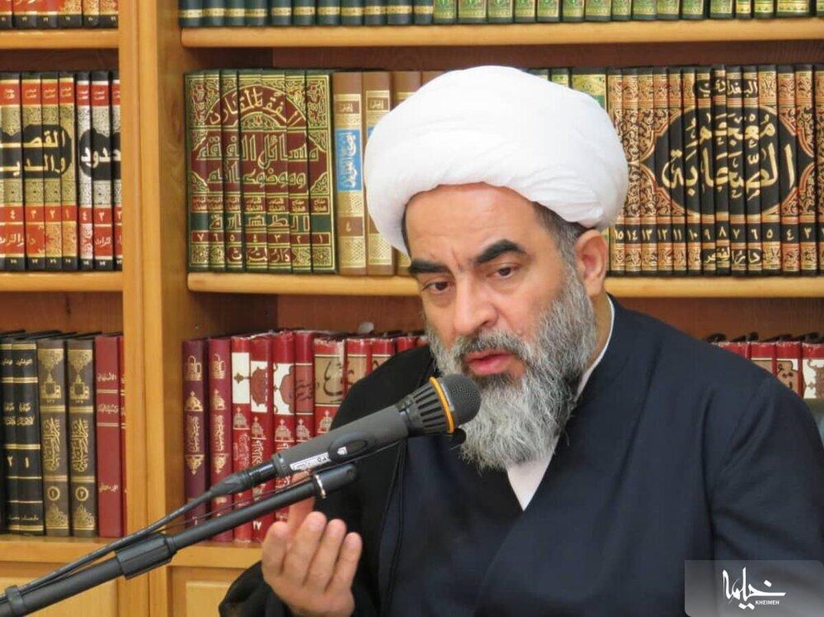 حوزه‌ها نباید از فکر امام(ره) فاصله بگیرند