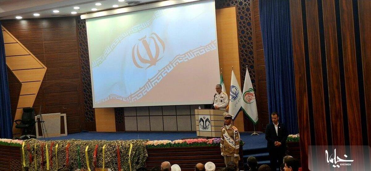 دشمن در محاسباتش جایگاه امام راحل و ایستادگی ملت را نادیده گرفت