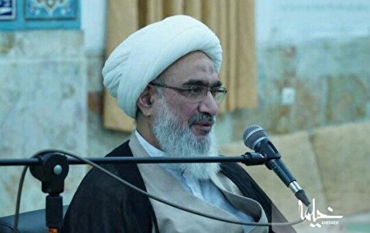 حوزه‌های علمیه شیعه به اساتید و بزرگان آن شناخته می‌شوند