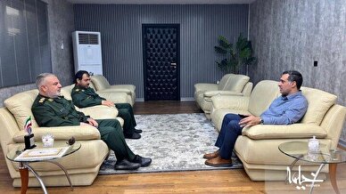 تفکر جهادی باید محور حرکت کشور باشد