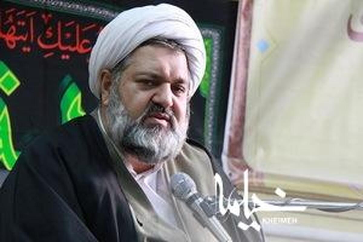 تهدیدکنندگان رهبری و مرجعیت طبق فتوای شرعی حکم محارب دارند