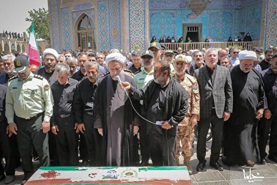 ملت ایران در برابر هر متجاوزی قاطعانه ایستادگی می‌کند