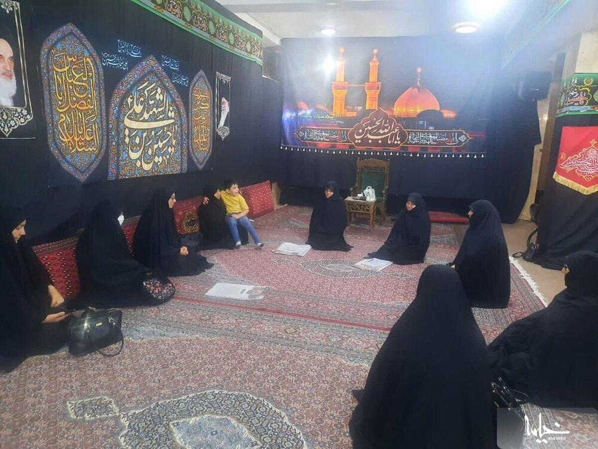 برگزاری جلسه هم‌اندیشی عفاف و حجاب در مدرسه علمیه کوثر زرندیه
