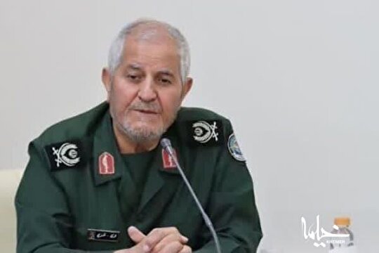 شهیدان چراغ راه هدایت و الگوهای حقیقی عزت و آزادی‌ هستند