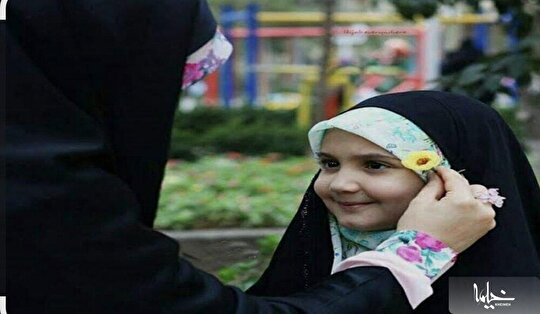 حق والدین در تحمیل حجاب به فرزندان بالغ