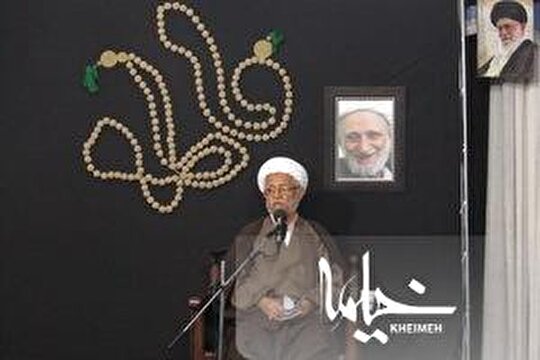 امام حسین(ع) منشأ رستگاری است