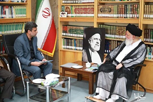 هیچ خدمتی بالاتر از تأمین سلامت مردم نیست/ حفظ کرامت انسانی از اولویت‌های بیمه سلامت